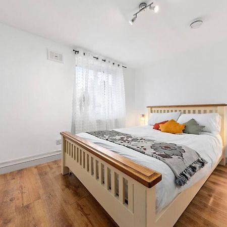 1Br Modern Flat On Edgware Rd Ed3 Διαμέρισμα Λονδίνο Εξωτερικό φωτογραφία